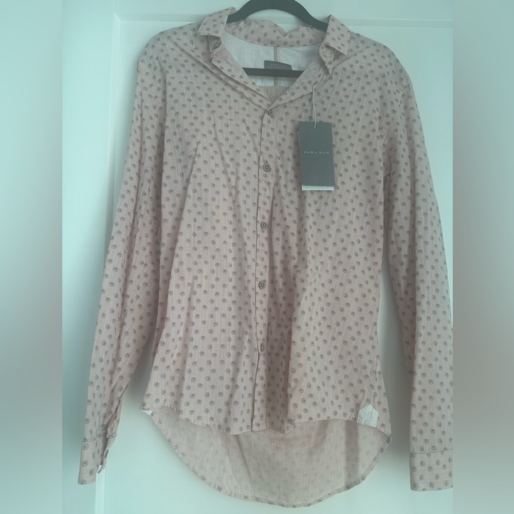 Men’s collared button up